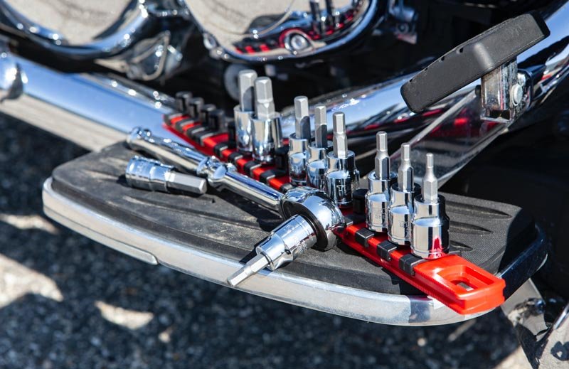 14 Outils incontournables pour l'entretien de sa moto