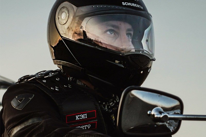 6 Easy Steps How To Stop Helmet Visors Fogging