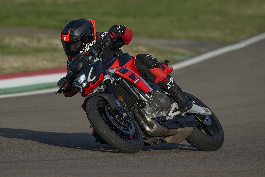 Aprilia Tuono 457—Naked Motorcycles