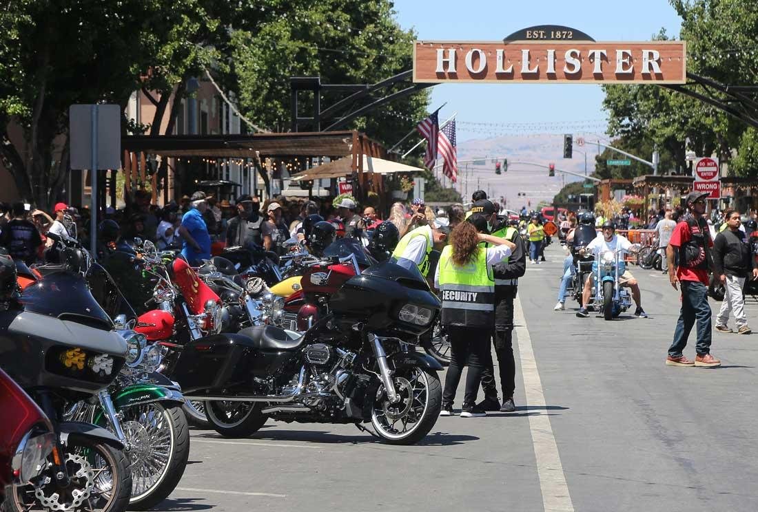 Hollister, California