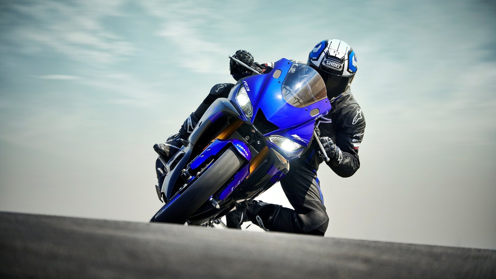 How Fast Does a 300cc Motorcycle Go? Detail Overview | Fodsports Blog