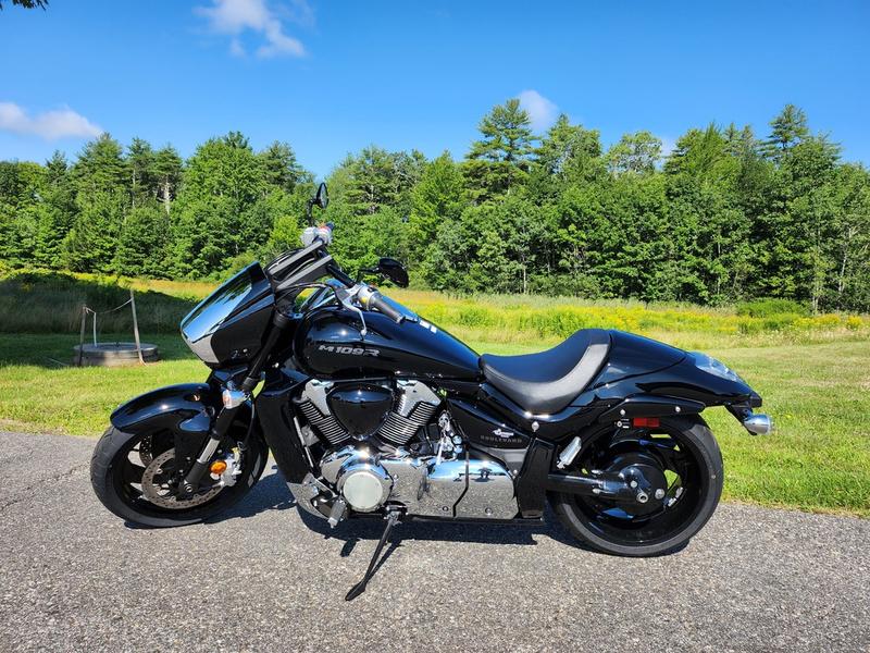 Suzuki Boulevard M109R