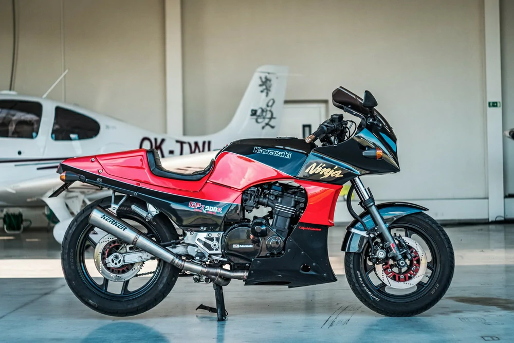 Top Gun Motorcycle Kawasaki GPZ900R or Ninja 900