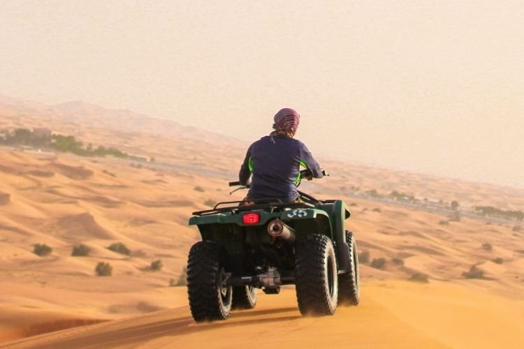 What to Wear When Riding ATV in the Desert