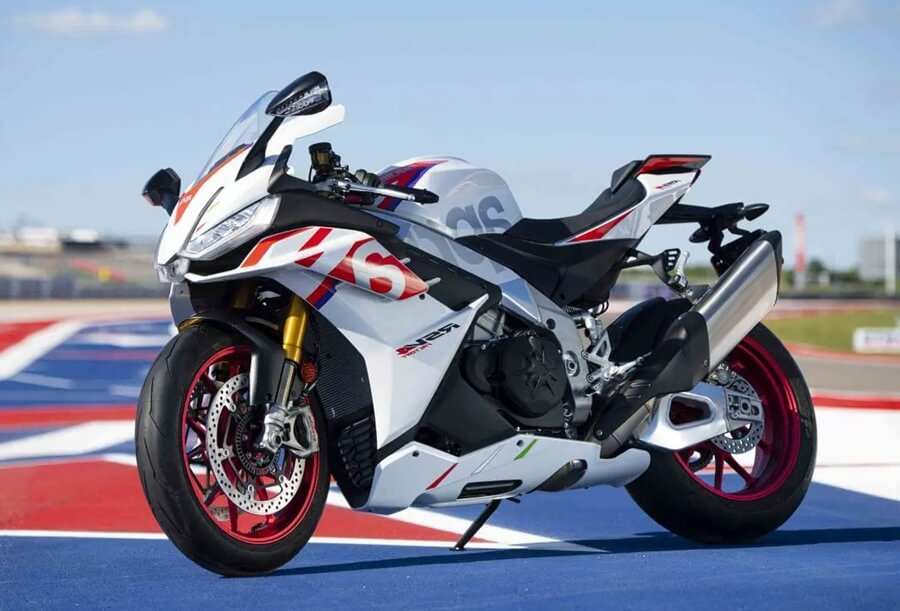 aprilia rsv4