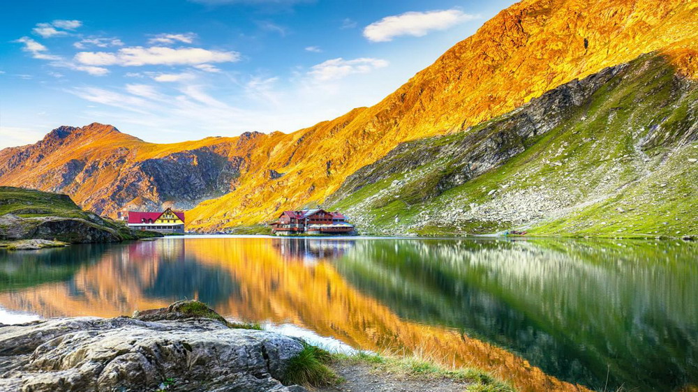 balea lake transfagarasan autumn