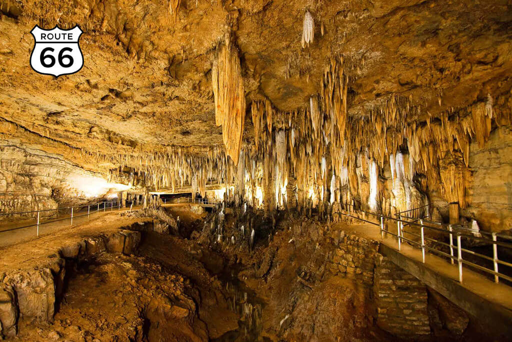 Meramec Caverns - famous and exciting stops along Route 66