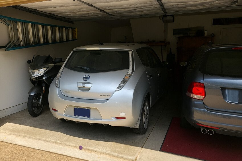 motorcycle parking too close to other vehicles