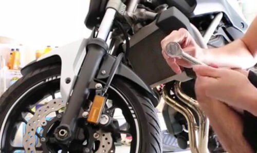 remove motorcycle reflector