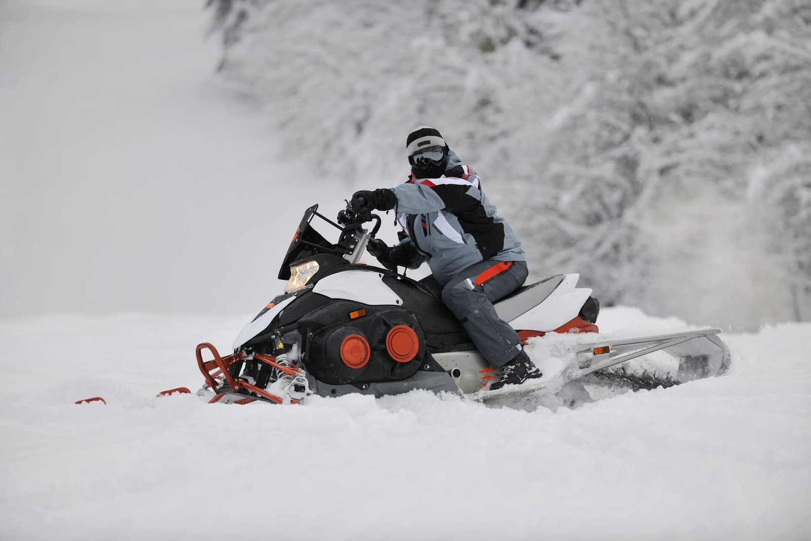 snowmobile noice