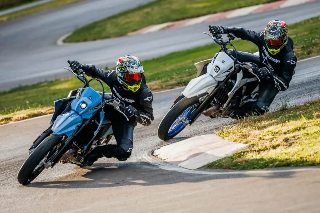 suzuki dr-z4sm review