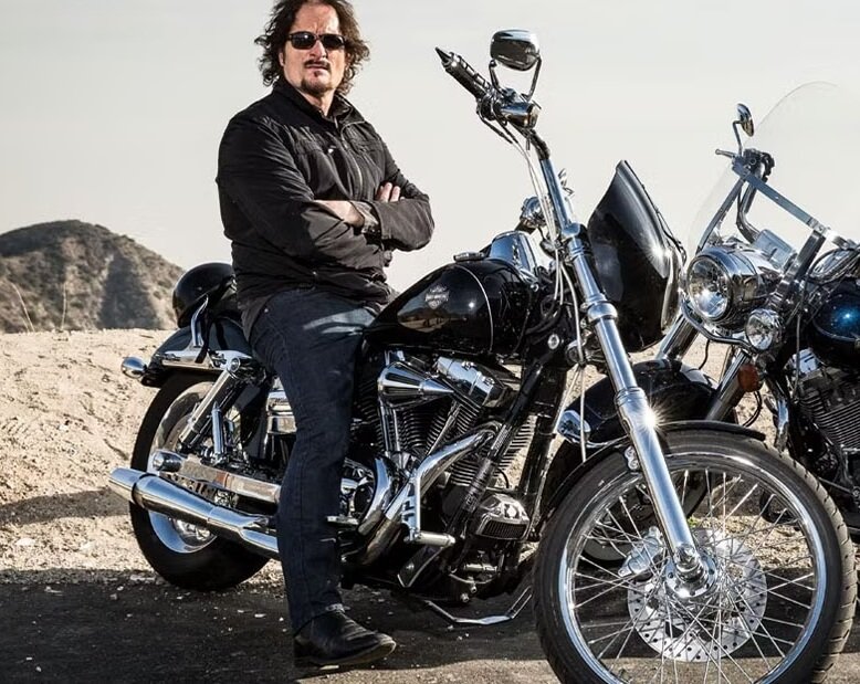 tig trager’s harley-davidson dyna street bob