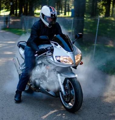 Motorrad Warmlaufen Lassen