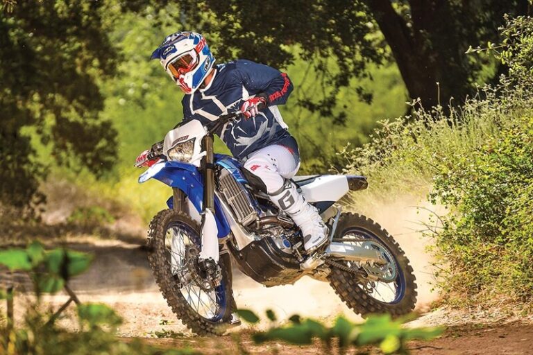 Descubra a melhor moto de trilha de 2024 | Fodsports
